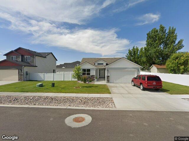 902 alpine ave, pocatello,  ID 83202