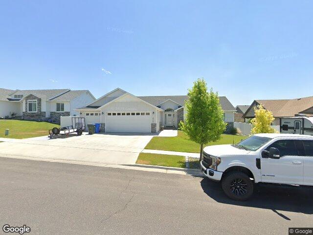 825 hallmark dr, pocatello,  ID 83201