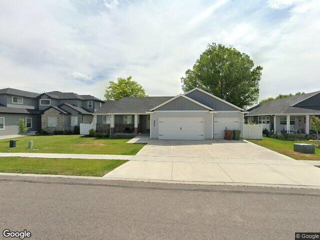 4902 jake ave, pocatello,  ID 83202