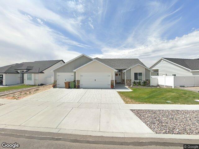 1205 angela st, pocatello,  ID 83202