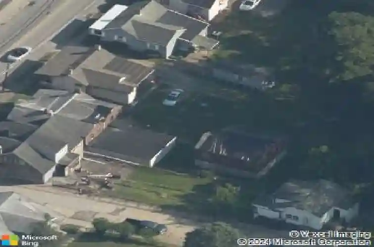 153 w pike st, houston,  PA 15342