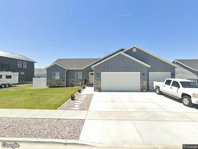 1158 dolostone dr, pocatello,  ID 83201