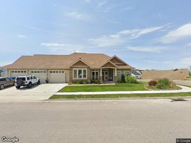 493 vista dr, pocatello,  ID 83201