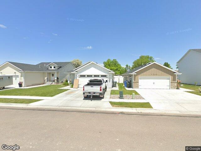 1352 troy ln, pocatello,  ID 83201