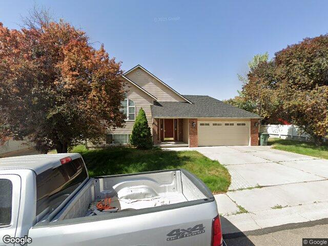 1682 calico circle, pocatello,  ID 83204