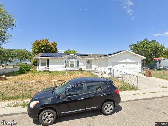 440 holly st, pocatello,  ID 83202
