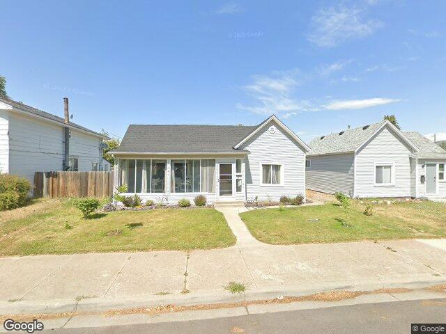 742 n hayes ave, pocatello,  ID 83204