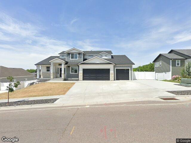 3034 monson st, pocatello,  ID 83201