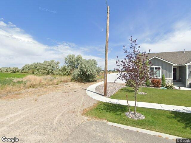 1598 petersburg dr, pocatello,  ID 83202