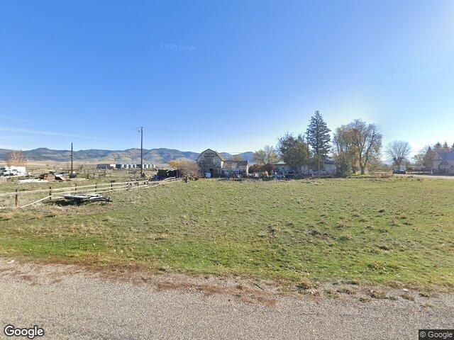 326 n 3rd st e, downey,  ID 83234