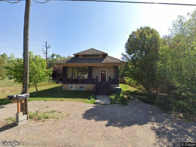 2233 s 2nd ave, pocatello,  ID 83201