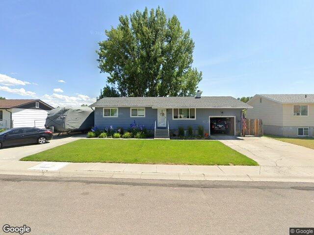 1465 troy ln, pocatello,  ID 83201