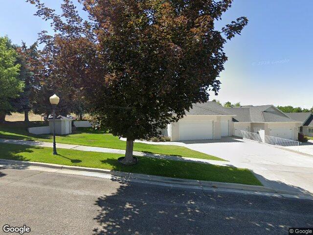 499 pebble ln, pocatello,  ID 83204