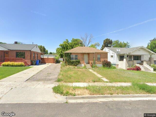 112 rosewood ave, pocatello,  ID 83204