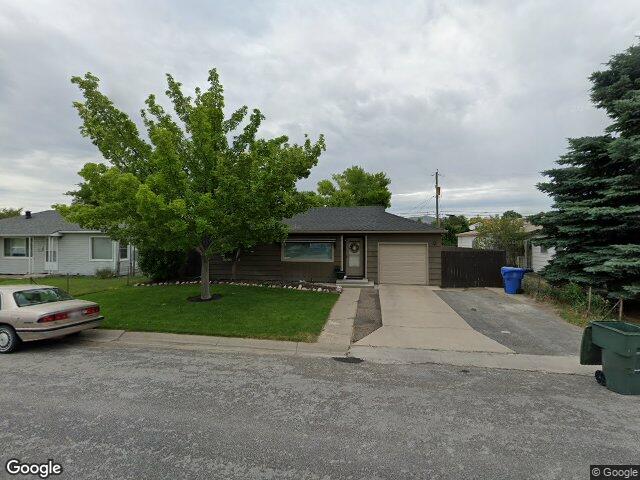 1016 gray ave, pocatello,  ID 83201