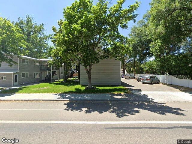 1227 s 4th ave, pocatello,  ID 83201