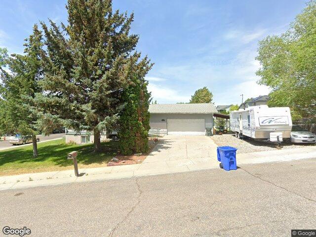 2860 janet st, pocatello,  ID 83201