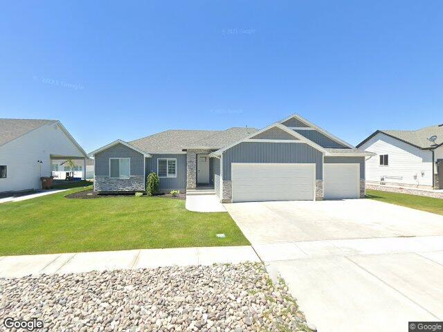 4989 jake ave, pocatello,  ID 83202