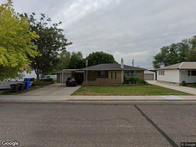 221 warren ave, pocatello,  ID 83201