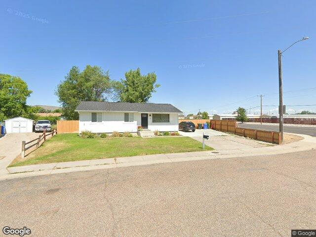 301 mattwood dr, pocatello,  ID 83204