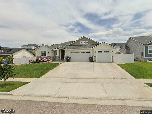 2416 courtney st, pocatello,  ID 83201