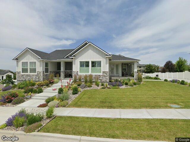 3086 clearwater st, pocatello,  ID 83201