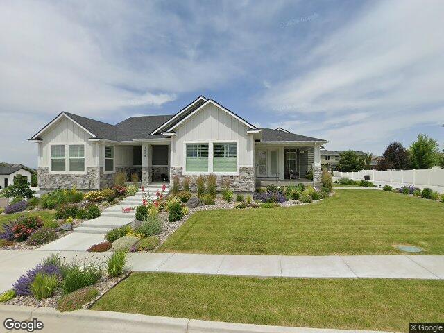 3086 clearwater st, pocatello,  ID 83201