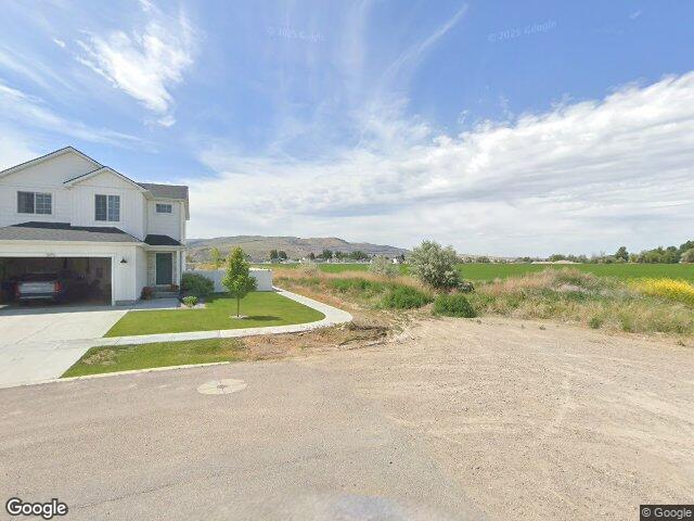 1561 petersburg dr, pocatello,  ID 83202